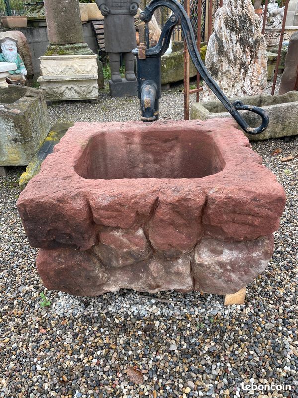 Unique auge / bac à fontaine / bassin ou jardinière en pierre naturelle de grès sculptée