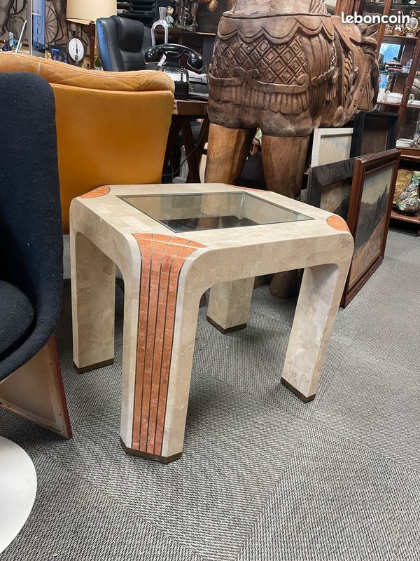 Table d'appoint Fossil Stone par Robert Marcius pour Casa Bique Art Déco