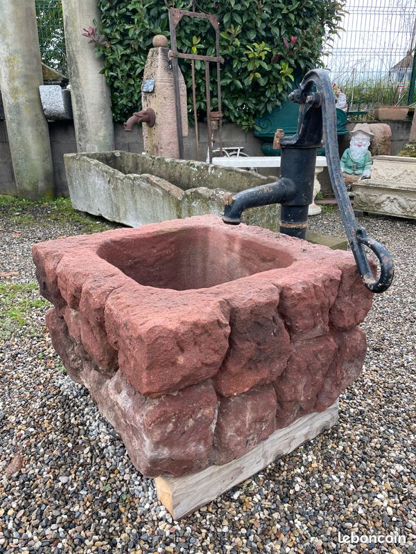 Unique auge / bac à fontaine / bassin ou jardinière en pierre naturelle de grès sculptée
