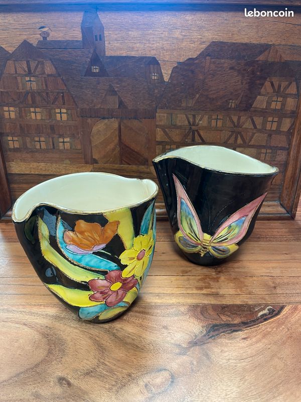 Paire de vases design Papillon, Valloris signées des années 50/60. Prix unitaire
