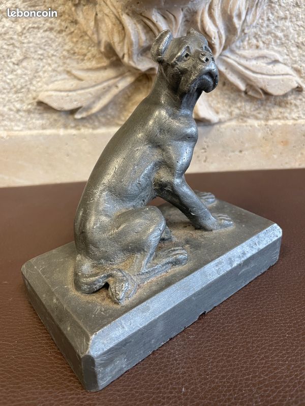 Ancienne statue / sculpture ou presse papier en plomb