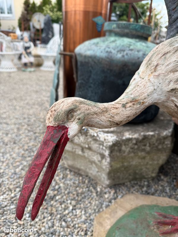 Statue / sculpture pour jardin, oiseau en fonte. Art animalier